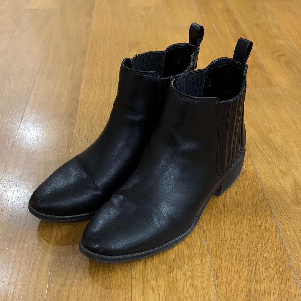 Black Leather Women’s Ankle Boots